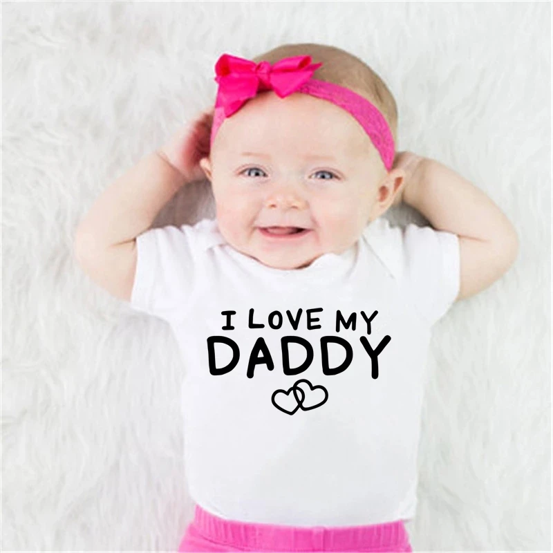 

С надписью «I Love My Daddy» для новорожденных малышей; Милый детский комбинезон из хлопка, летняя одежда для маленьких мальчиков и девочек комплекты тела комплект для малышей Детская одежда в качестве подарка