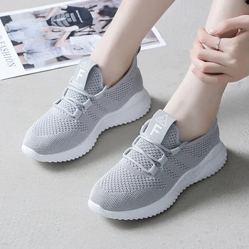 

Mens Women casual Shoes loafers running Shoes Sneakers Race Sneakers Male off white Shoes Speed Knit Original Luxury Trainer