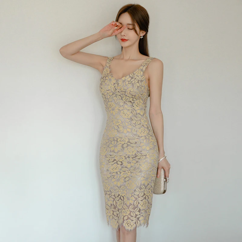 

2020 Summer Women Spaghetti Straps Dress Elegant Female Bodycon Midi Dress Femme Floral Lace Backless Vestidos vs257
