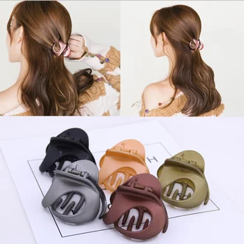 

New Fashion Korean Style Women Lady Hair Clips Claw Barrette Crab Clamp Hairpin Clip Hair Claw Hair Styling Tools Irregular Clip