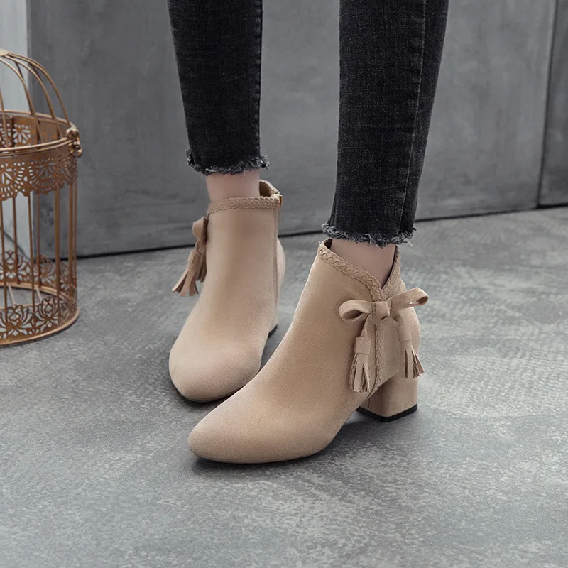 

Online Celebrity Chunky-Heel Short Boots Women's 2019 Autumn And Winter New Style Pointed-Toe-Style Tassels Women's Bow British-