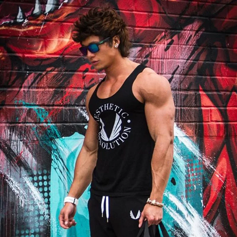 11997945032_1974832266