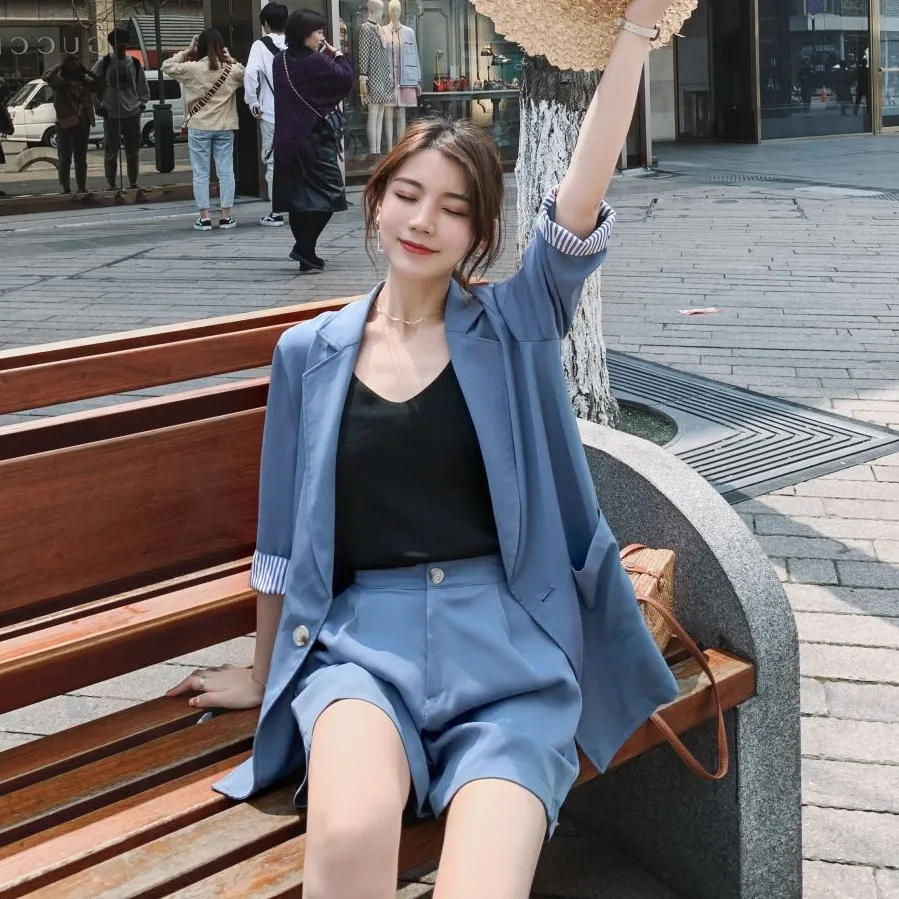 

Photo Shoot INS Elegant Ol Stripes Cuff Light Blue Half-sleeve Shirt Small Suit + High-waisted Wide-Leg Shorts Two-Piece Women's
