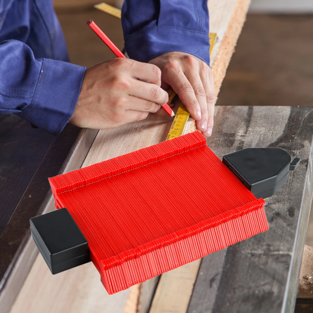 

Multi-Purpose Self-Locking Contour Gauge Profile Contour Duplicator Tiling Laminate Tiles Edge Shaping Tool 5/10 Inch