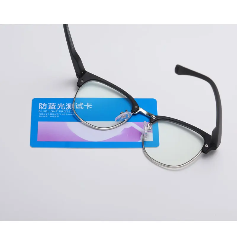 Blue Light Glasses For Kids 3-12 Years Old Retro Square Rivet Children Computer Gaming Filter Boys Girls Computer Eyewear