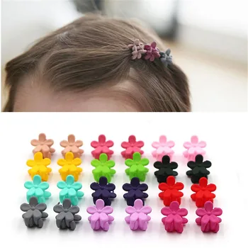 

10 pcs /lot New Fashion Baby Girls Small Hair Claw Cute Candy Color flower Hair Jaw Clip Hair Oranment Clips Baby Hairpins