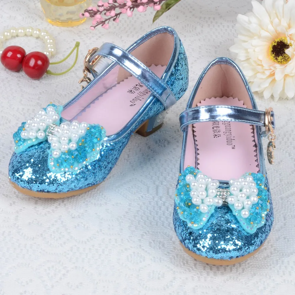 Детская обувь принцессы для маленьких девочек; обувь для маленьких девочек с жемчугом и стразами; обувь для принцессы сандалии в стиле Эльзы; обувь из искусственной кожи
