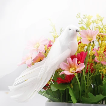 

12 Pcs Home Indoor Christmas Tree Decoration Simulated White Pigeon Christmas Decoration Artificial Birds Clip on Feathe Birds