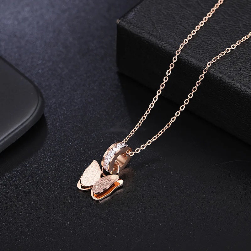 

ZooMango Titanium Stainless Steel CZ Pendant Necklaces For Women Rose Gold Double-layer Matte Butterfly Clavicle Chain RN02191