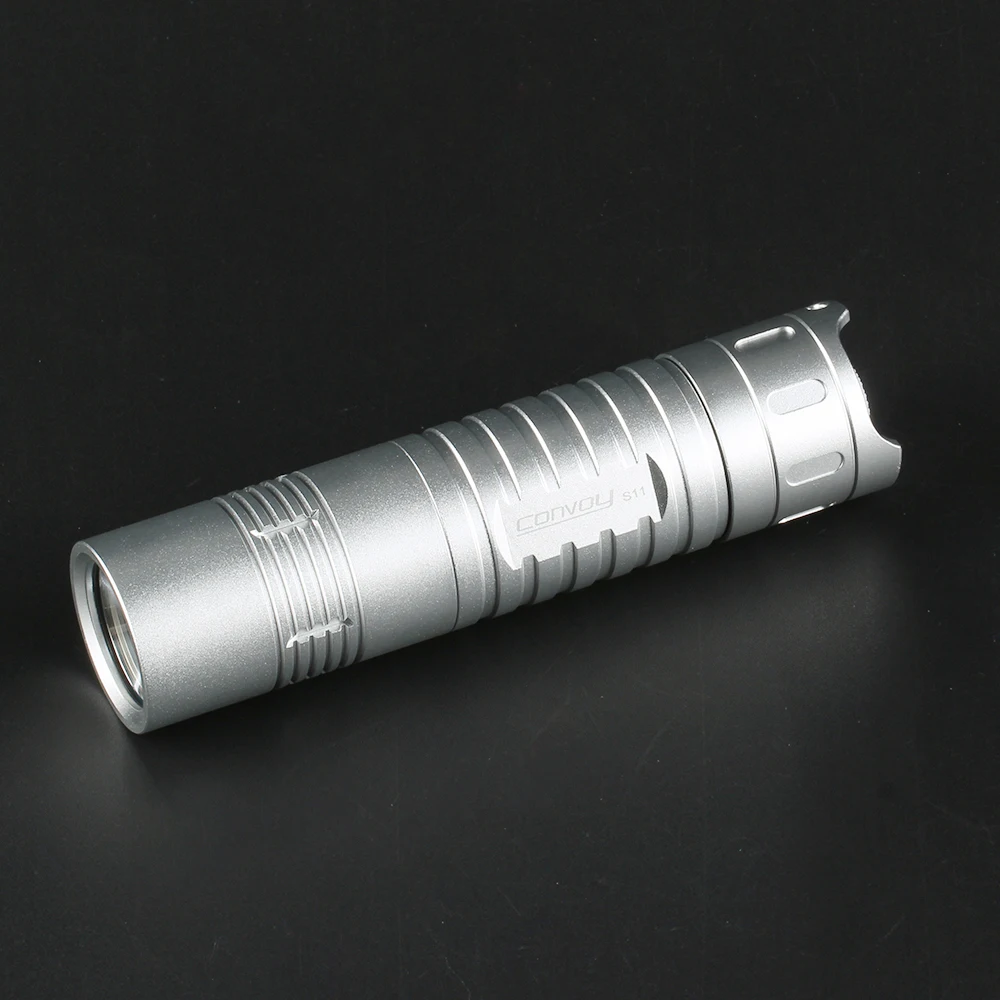 Светодиодный фонарик Convoy S11 CREE XHP50.2 ручной фонарь уличный спортивный для работы