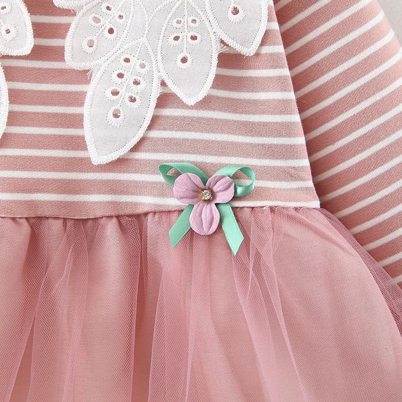 Весеннее платье в полоску с вырезом для девочек; детская одежда;