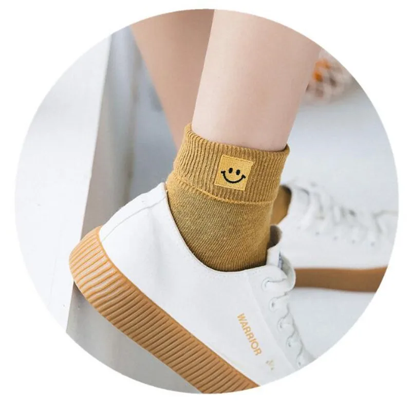 New Socks Winter Autumn Embroidery Square Face Cotton Women's Socks Funny Lovely Smile Face Socks Autumn Fashion Cartoon Socks