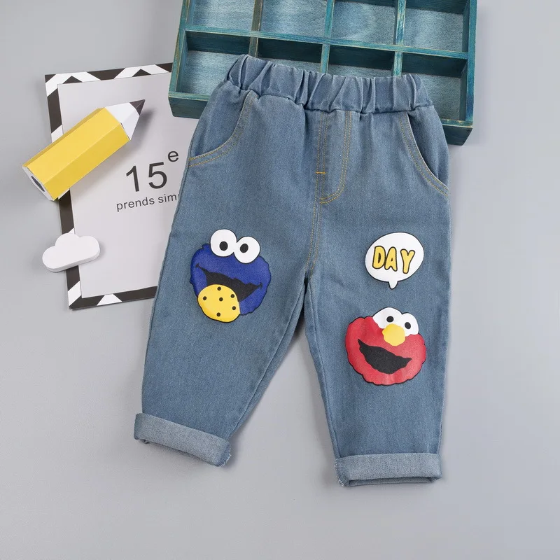 Модные джинсы для мальчиков осенние повседневные штаны с героями мультфильмов для маленьких мальчиков, детская одежда джинсовые брюки Одежда для детей возрастом от 1 года до 4 лет