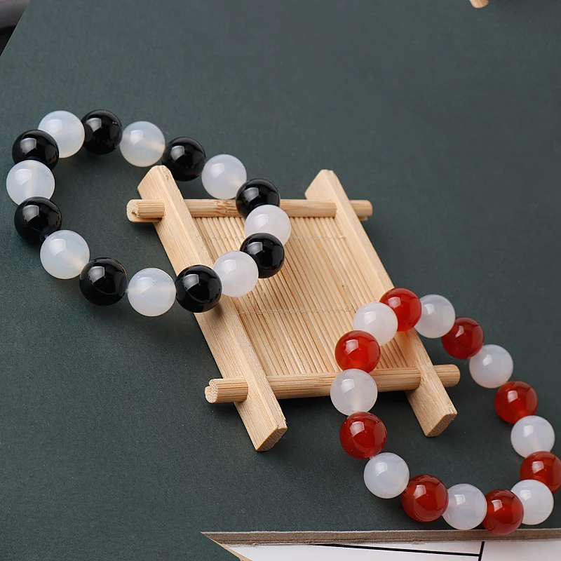 

Red Black Quartz Natural Stone Streche Bracelet Pulserase Jewelry Beads Lovers Woman Gift