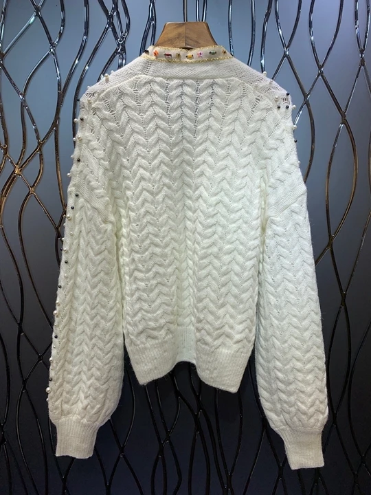 autumn Early new women's wear V-neck nail bead knitted decorative long-sleeved loose knitted shirt 902