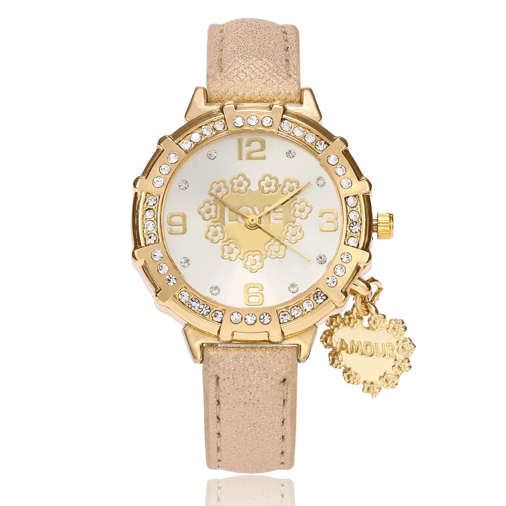 

New Style Popular Fashion Women's Fashion Watch Simple Cool Peach Heart Pendant Leather Strap Watch Wechat Business Hot Selling