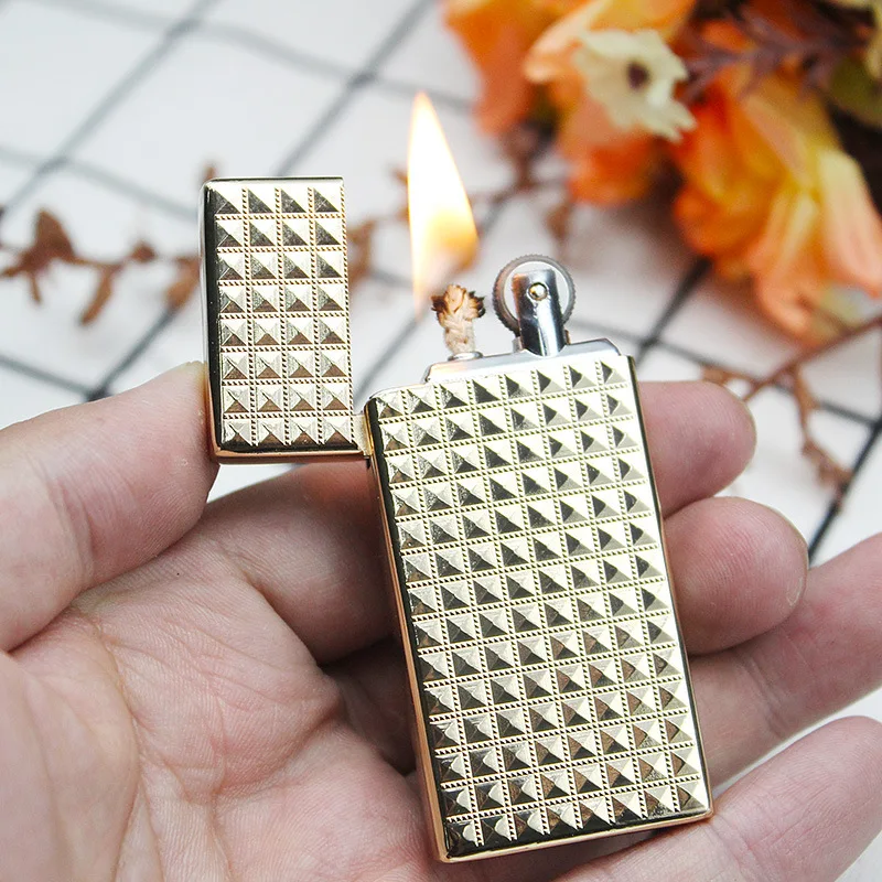 Ultra Thin Outdoor Flint Lighter Kerosene Oil Free Fire Refillable Gasoline Cigarette Metal Retro Gadgets Man | Дом и сад