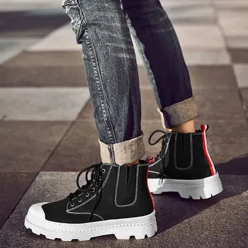 

Men Leather Outdoor Hiking Shoes Sneakers Non-slip Wear Combat Martin boots Tooling Boots Mountain Climbing Sports Sneakers