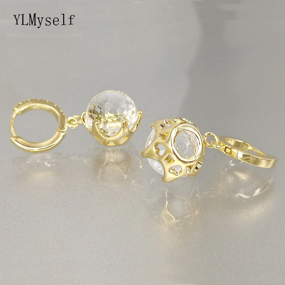 

New Charming Multi-cut Football Stones Dangle Clip Earring Female Gold Color Clear Crystal Jewelry for Women