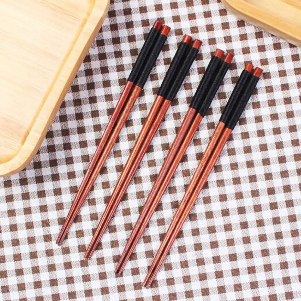 

2019 New 1 pair Handmade Japanese Natural Chestnut Wood Chopsticks Set Value Gift Sushi Chinese food Tie line Hot Sale