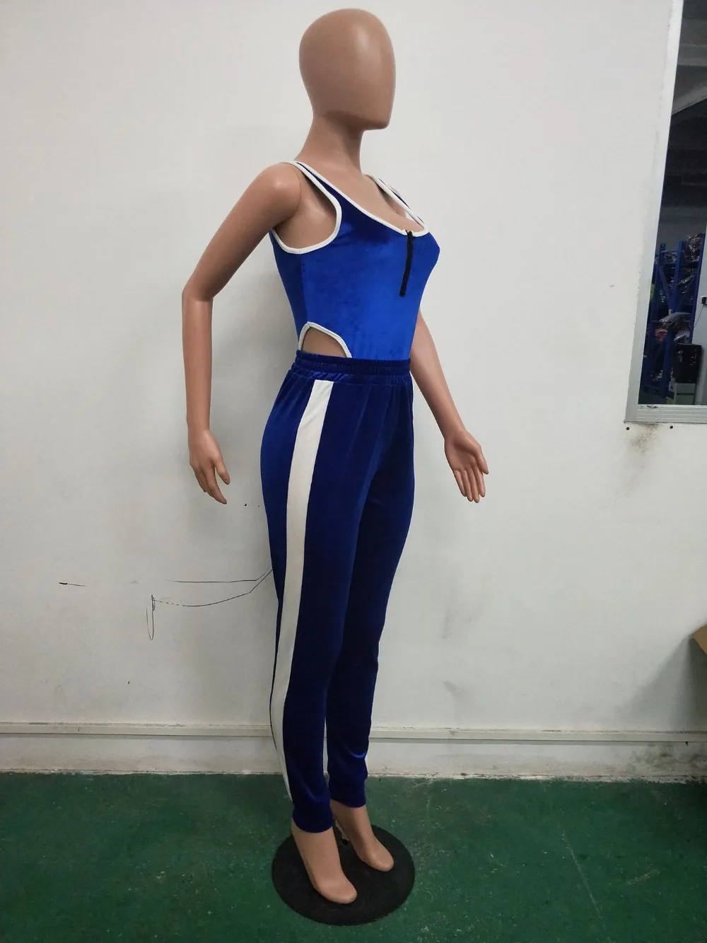 11799991178_167443750