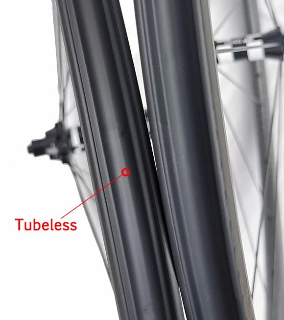 tubeless no out holes 1