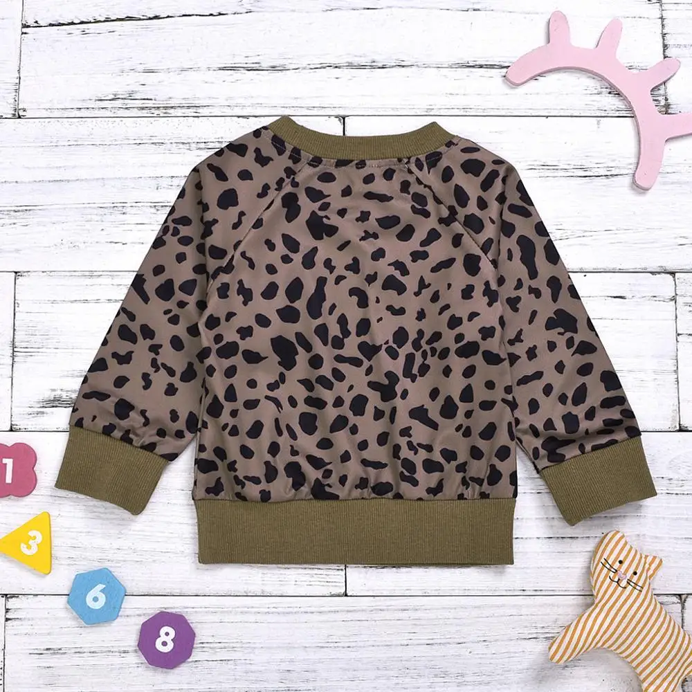 Пуловер с леопардовым принтом для маленьких девочек модный свитер Топы с длинными рукавами, повседневная одежда хорошего качества для детей от 6 до 24 месяцев