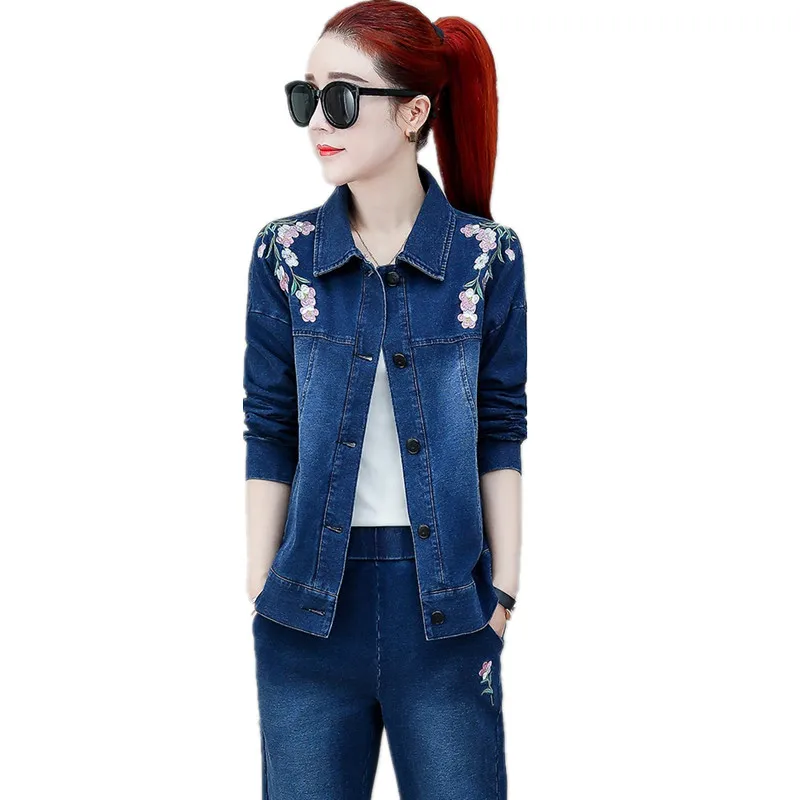 

2020 European fashion for women Jeans Sporting suit female casual 2 piece suit embroidery NEW High quality Lady clothes set 1589