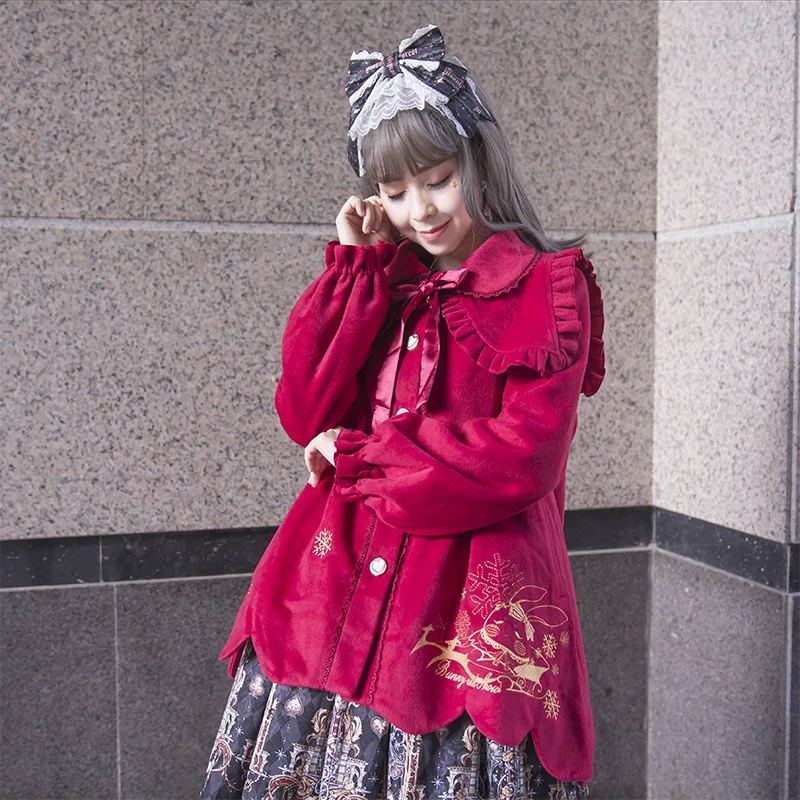 

Lolita woolen Peter Pan collar coat female soft girl embroidery plus velvet warm Kawaii Loli coat winter Fresh sweet lolita top