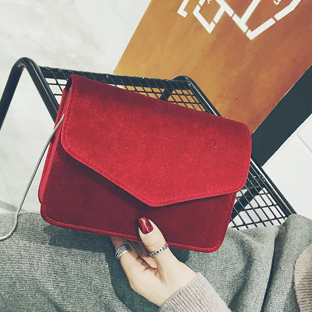 

Handbags Women's Velvet Chain bag Small square bag Chic velvet shoulder messenger bag slung portable Evening bags