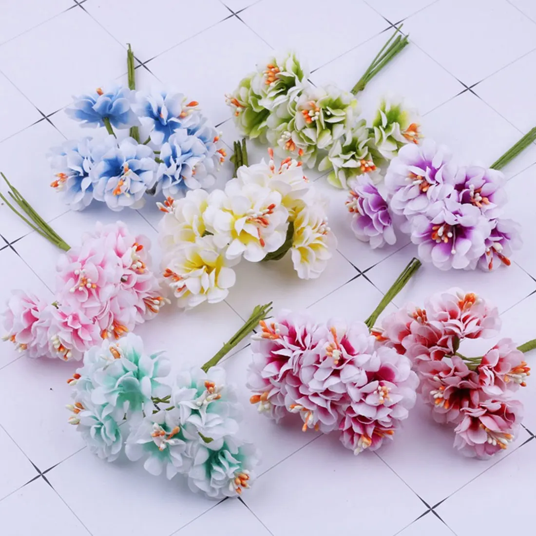 

6PCS Silk Artificial Stamen Flowers Real Touch Artificial Chrysanthemum for new House Home Wedding Festival Decoration flower