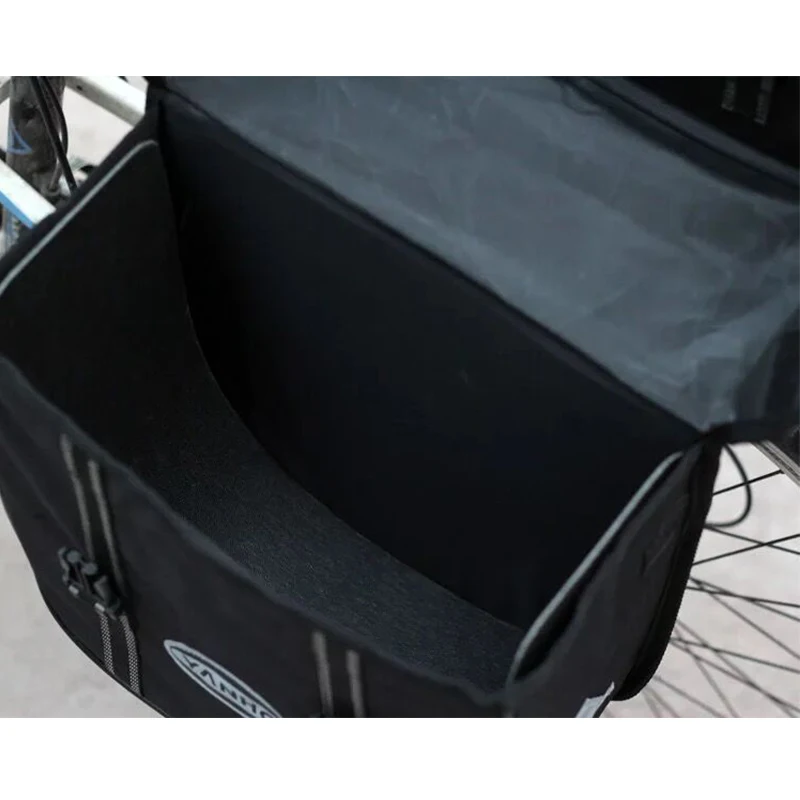 Unisex Reflective Triangular Design Delivery Bicycle Pannier Rear Frame Bag