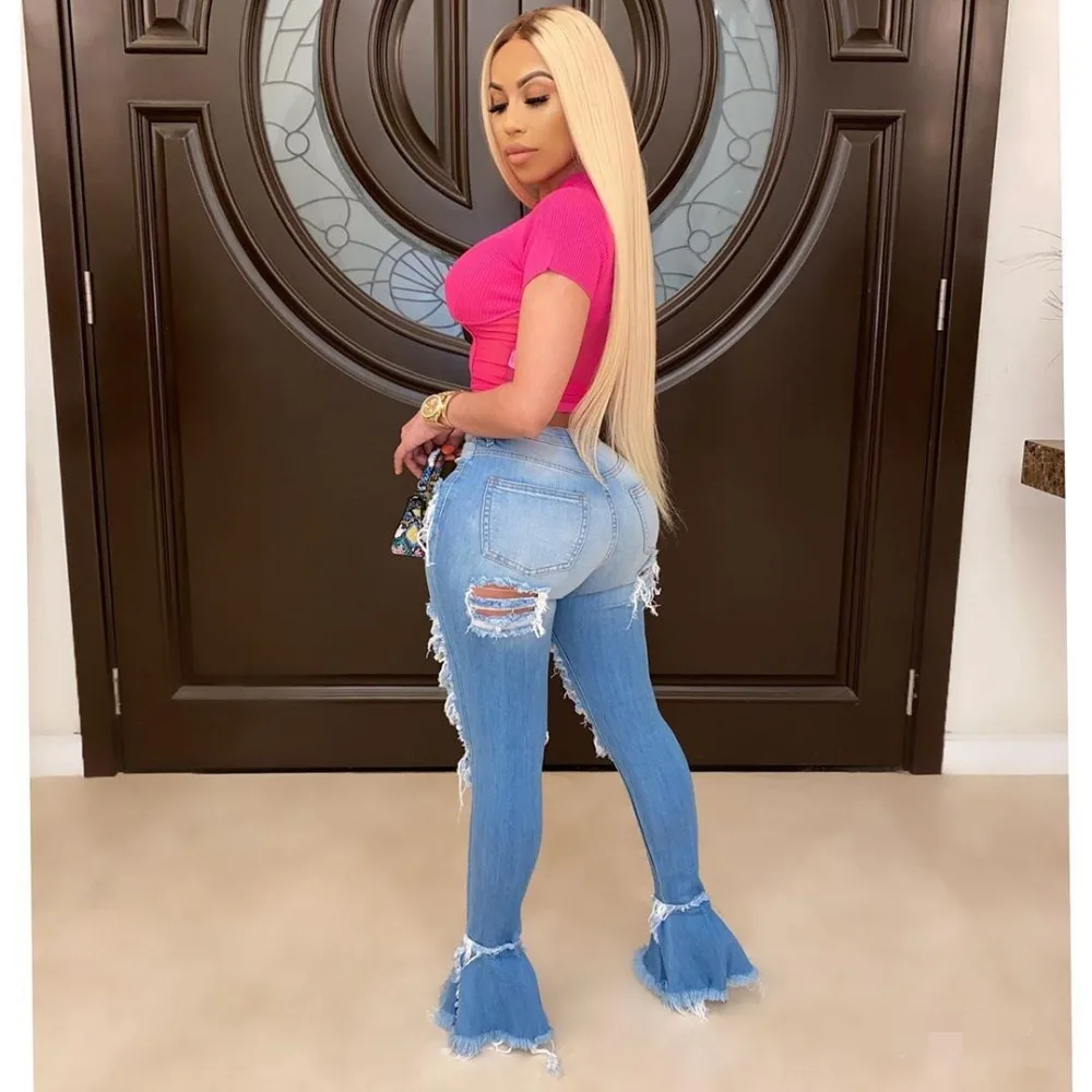 15518901907_167443750