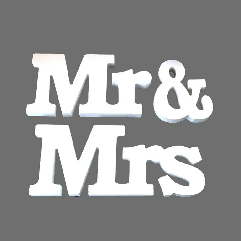 

3pcs/set Party Supplies Wooden Furnishing Articles in English Letters Wedding Props Sweetheart Table Decor MR & MRS Sign