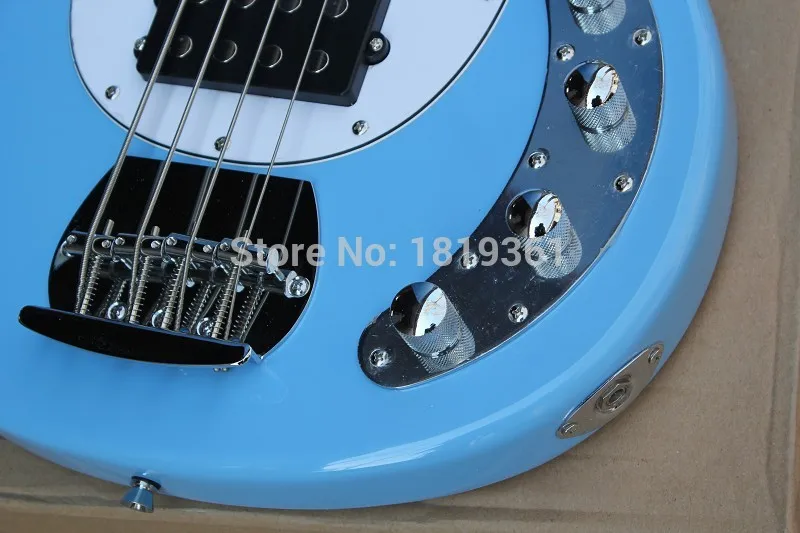 Одежда высшего качества светло-голубой Басс гитара Music Man Stingray 4 струны электрогитары Гитара с 9V Батарея усилителя-11-1