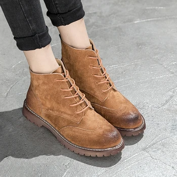 

Women Boots 2020 New Genuine Leather Female Motorcycle Boots Student Flat Heel Women Booties Brock Carved Retro Women Shoes