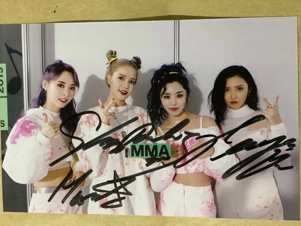 MAMAMOO MAMA 201902