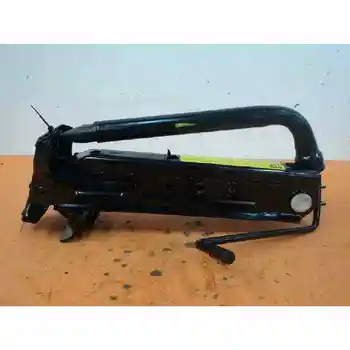 

1230699 CAT FORD FOCUS TURNIER (CAK)