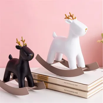 

[HHT] Cartoon Fawn Desktop Small Ornaments Nordic Children's Bedroom Bookshelf Deer Home Decoration Children's Birthday Gifts