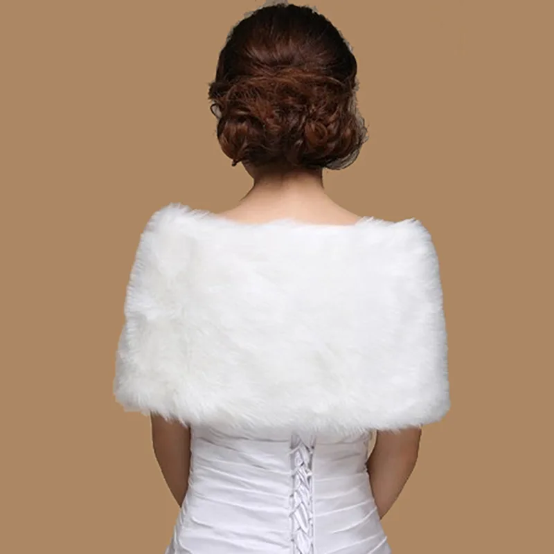 In Stock Fur Shawl Wedding Wrap For Formal Dress Cheongsam Married Outerwear Bridal Cape Autumn Winter Jacket Bolero OJ00165