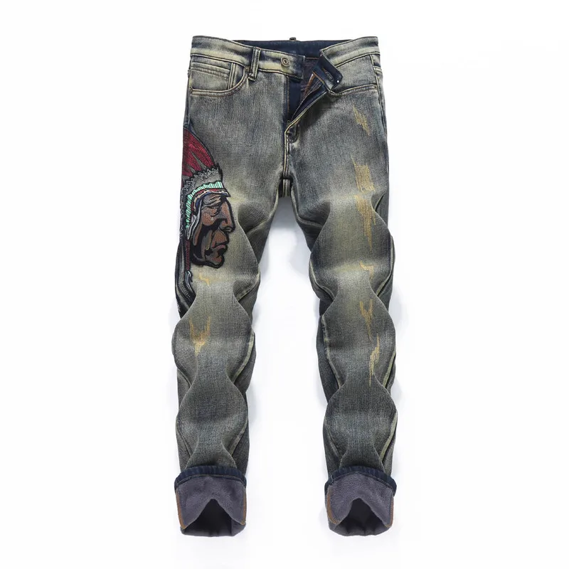

fashion men's three dimensional Indian embroidery Plush men's small straight elastic jeans in autumn and winter of 2018