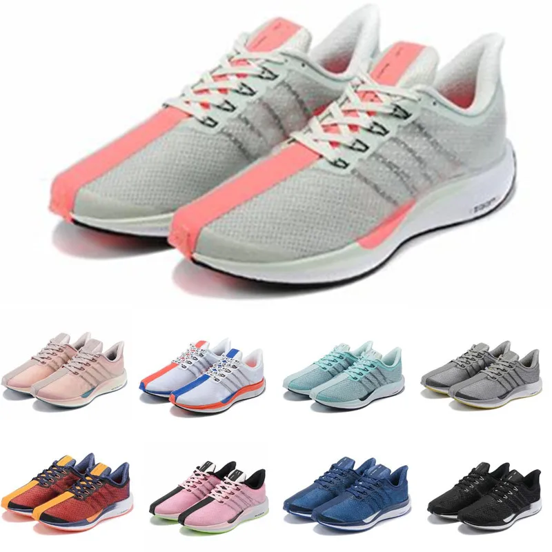 

2020 New Black White Shoes Men Women Triple White Black Red Grey Trainers Running Shoes Male comfortable Driving Trainers