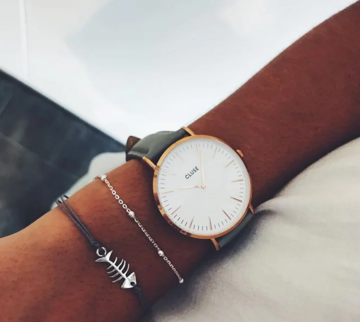 2 шт./компл. в богемном стиле простой Изысканный рыбья кость из Бисера серебряная цепочка тканных браслетов комплект Для женщин Модные украшения Аксессуары