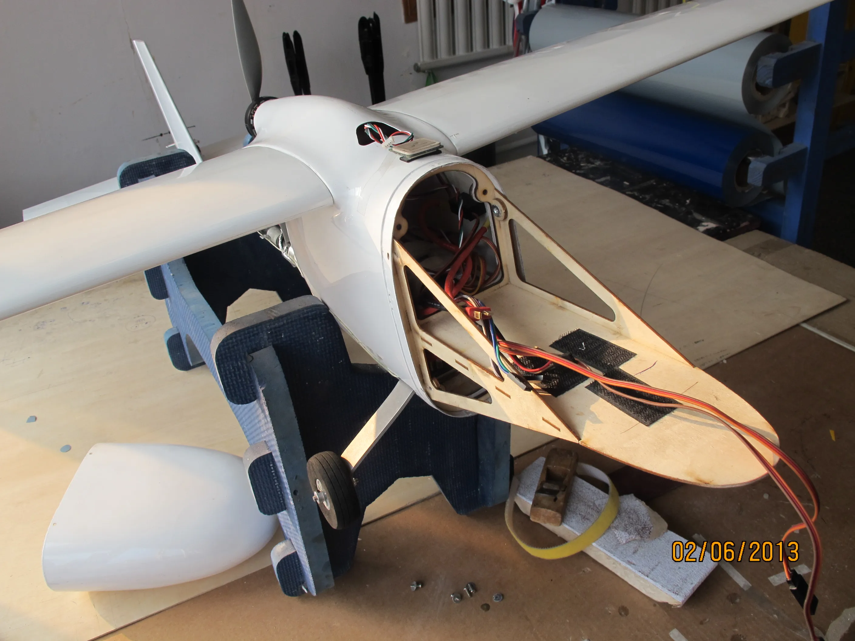 New Skywarrior 2030mm UAV FPV Platform Airplanes white promotion Remote Control Electric Powered Glider Sale RC Model Planes Kit New Skywarrior 2030mm UAV FPV Platform Airplanes white promotion Remote Control Electric Powered Glider Sale RC Model Planes Kit