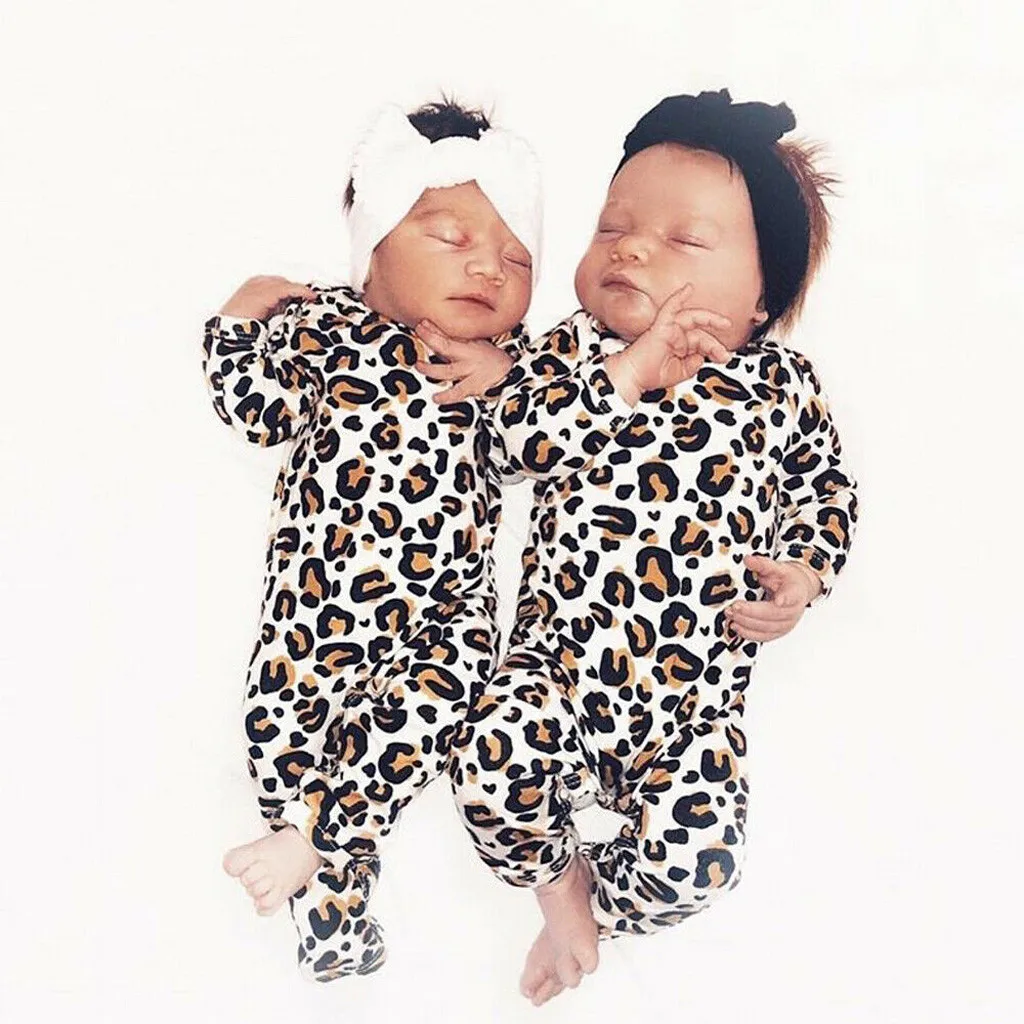 Мягкий хлопковый комбинезон с леопардовым принтом для маленьких мальчиков и девочек, одежда для сна, спальный костюм для детей, одежда для малышей, новорожденных