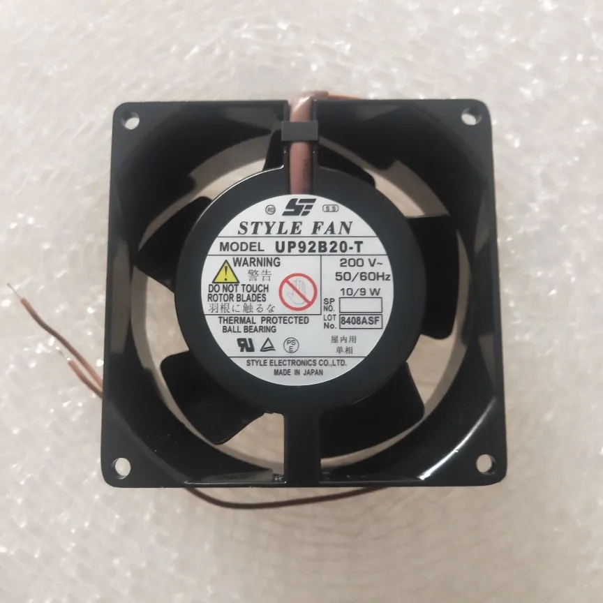 

Стиль UP92B10-T AC 200V 10W 92x92x25mm 2-проводной Вентилятор охлаждения сервера