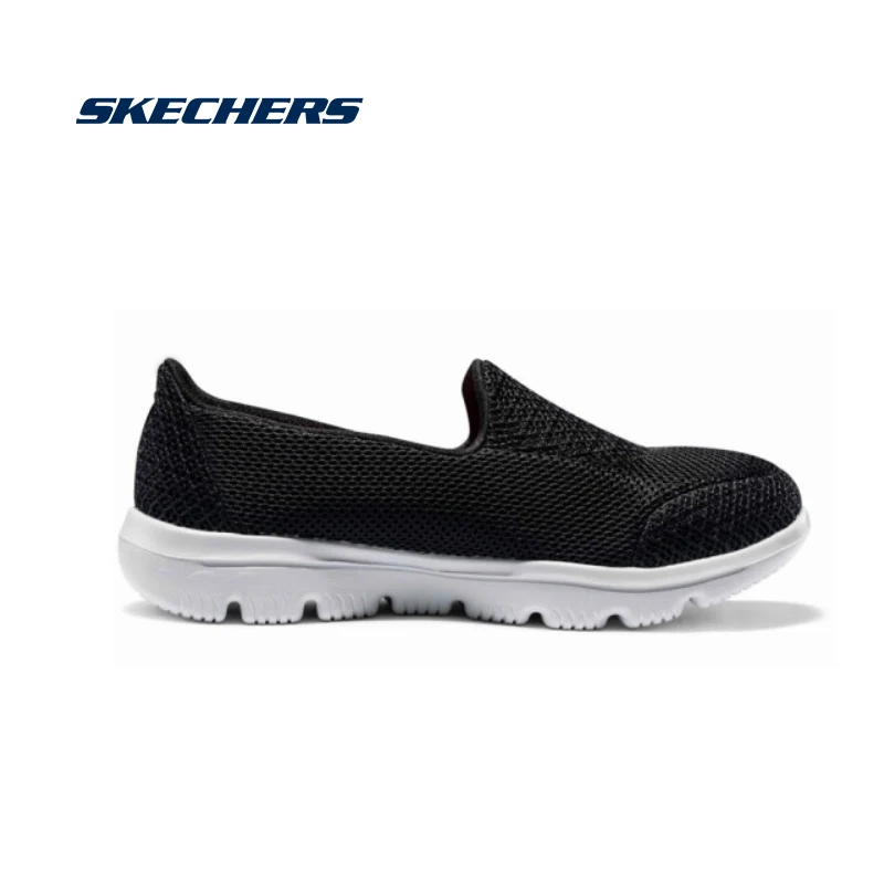 skechers casual flats