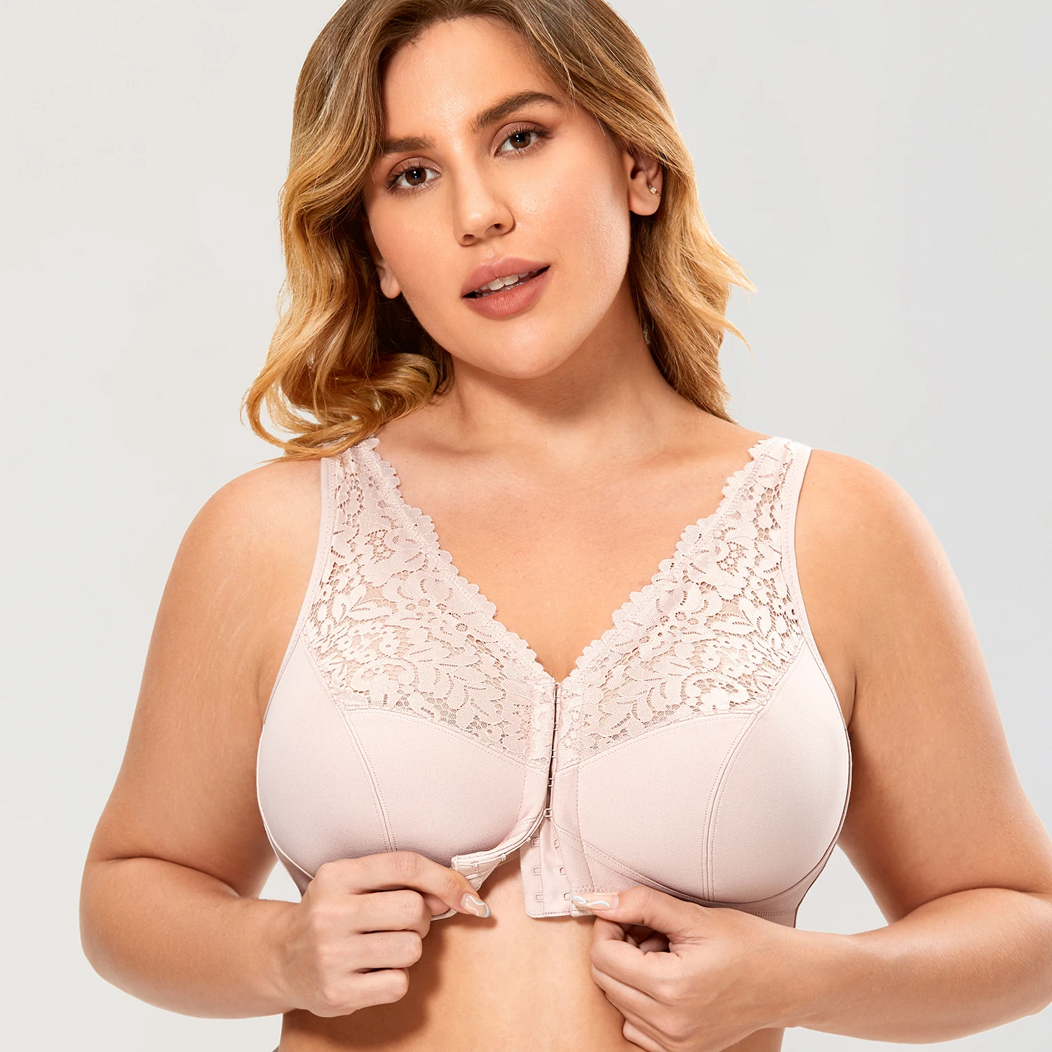 Women's Plus Size  Front Closure Bra Floral Lace Unlined Full Coverage Underwear Wire Free Underwear Black Beige Pink