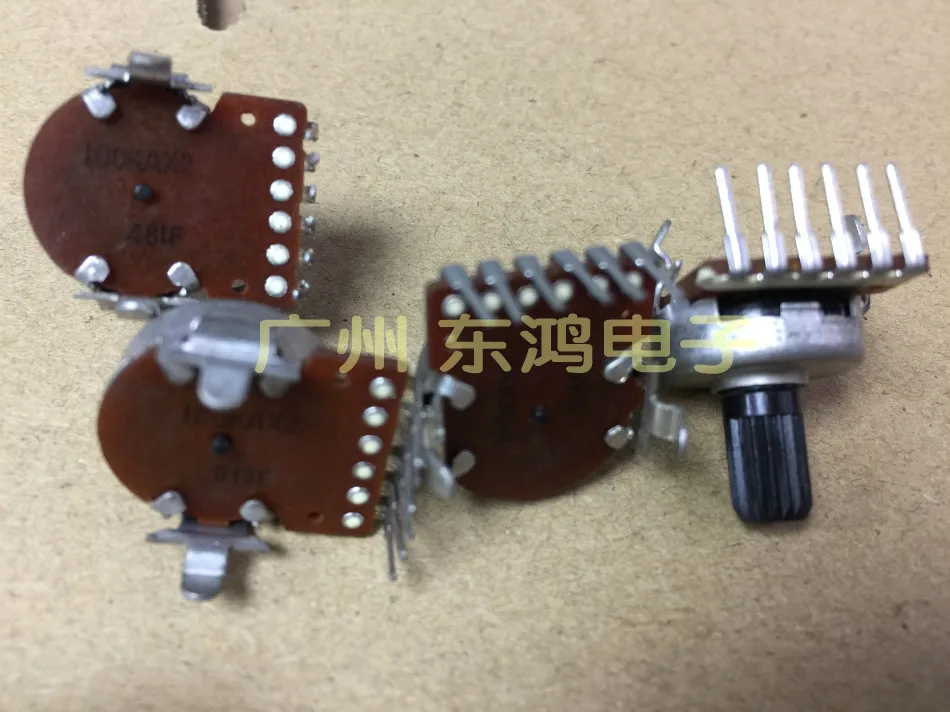 

2PCS/LOT South Korea brand 161 potentiometer double A100KX2 axis 11mm axis volume potentiometer
