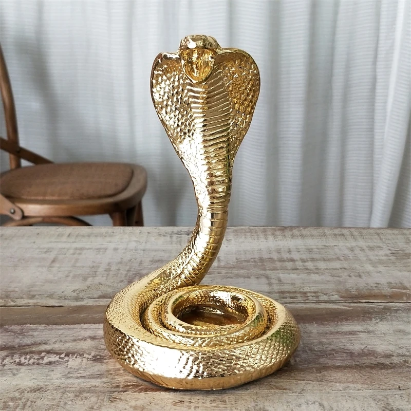 Resin Cobra Figurine Electroplated Snake Miniature Jungle Killer Animal Decor Art Adventure Souvenir Craft Ornament Accessories | Дом и сад